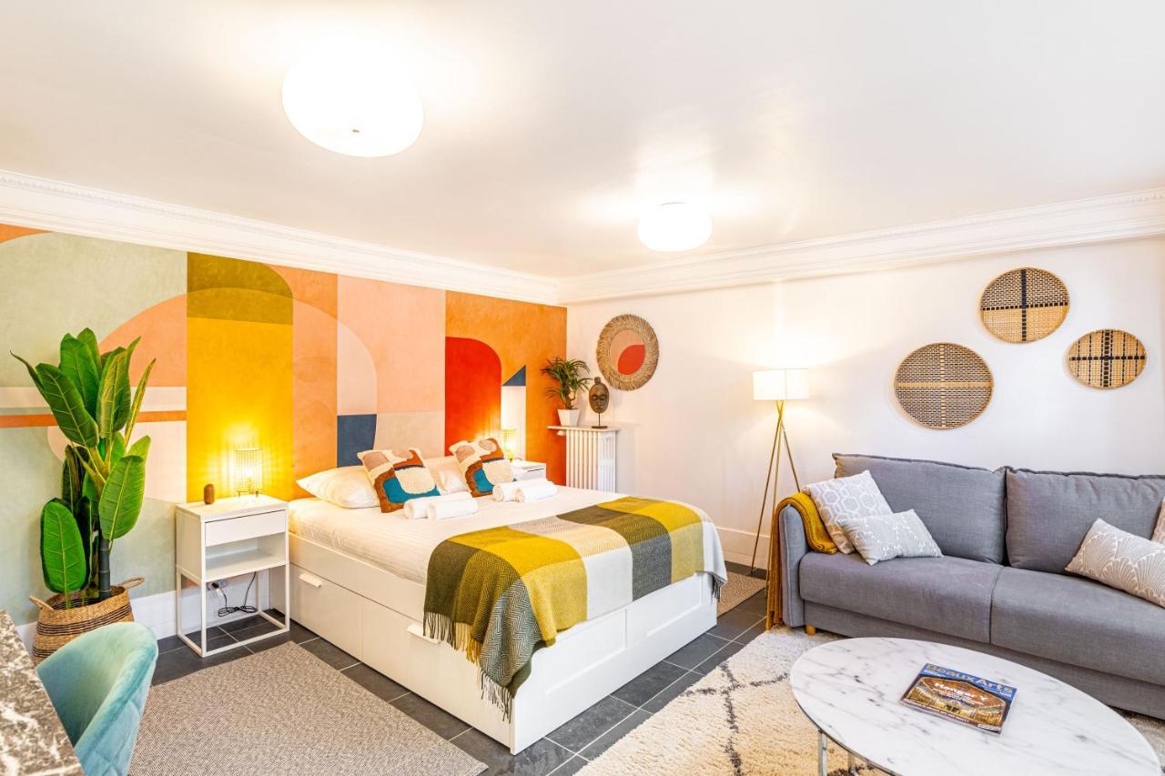 Modern Apartement Grand Paris, Tv Salon, Sharing Garden, Villa Des Ammonites 默东 外观 照片