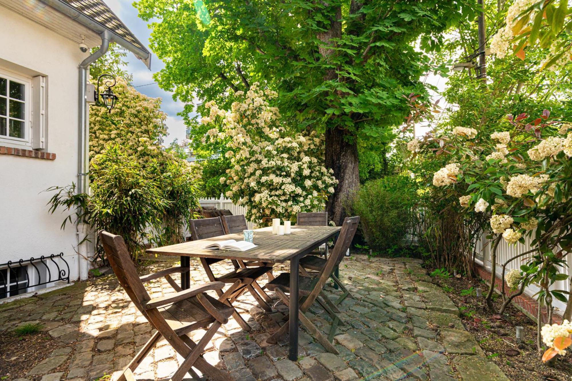 Modern Apartement Grand Paris, Tv Salon, Sharing Garden, Villa Des Ammonites 默东 外观 照片